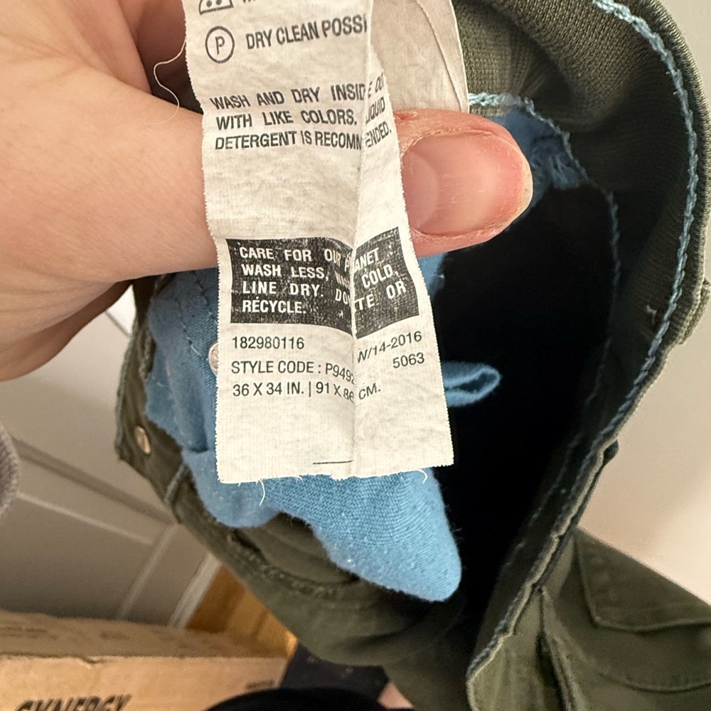 Levi's Olive Green Jeans - Picture 3 of 3